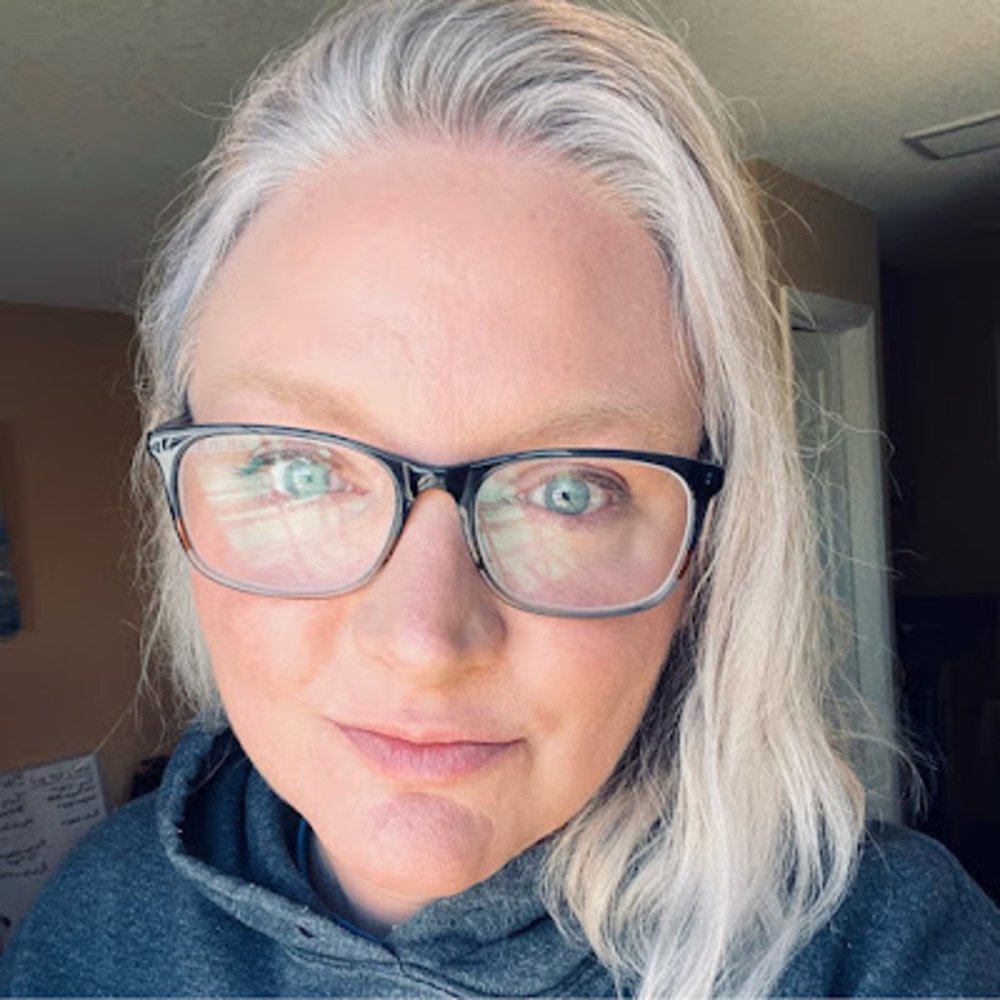 Meet your Posher, Deidra